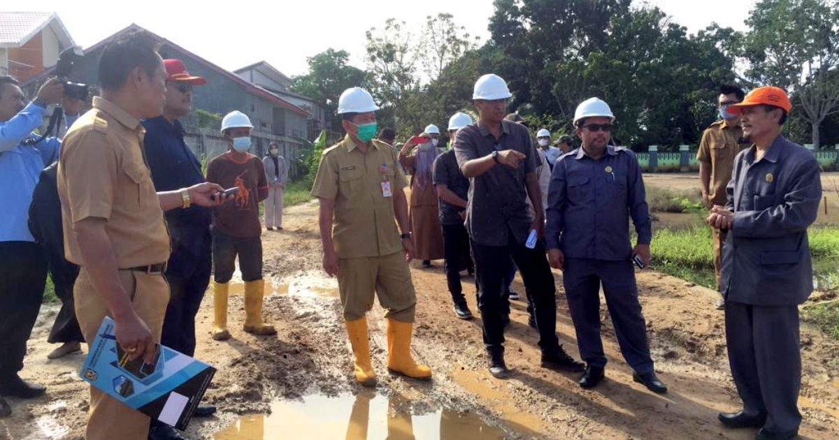 Dana Bankeu Makin Turun, Abdul Samad Harap Pengerjaan Turap Sungai Gunung Elai Rampung