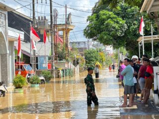 Turap Belum Rampung, Banjir Kembali Rendam Bontang Permai