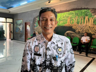 Disdikbud Bontang Bantu 32 Unit CCTV di SMPN 8, Pengawasan Makin Optimal