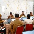 Demi Tingkatkan Pelayanan, Kecamatan Damai Kubar Evaluasi Kinerja Semester I